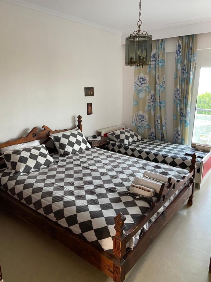 艾斯普罗瓦塔Renas House公寓 外观 照片
