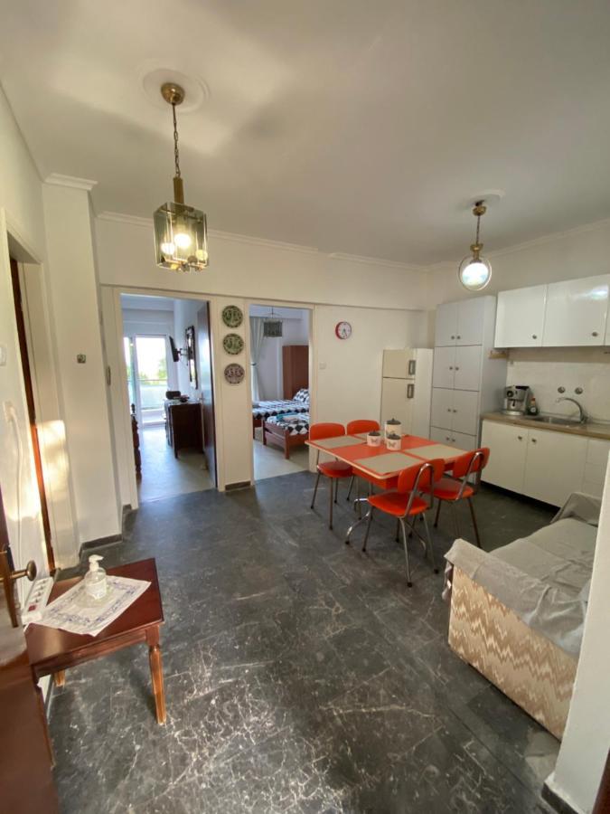 艾斯普罗瓦塔Renas House公寓 外观 照片